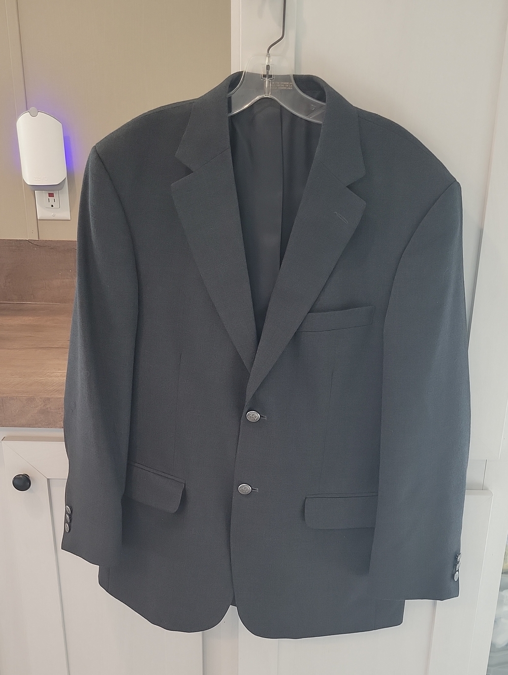 Men's Tailored Black Two-Button Sport Coat